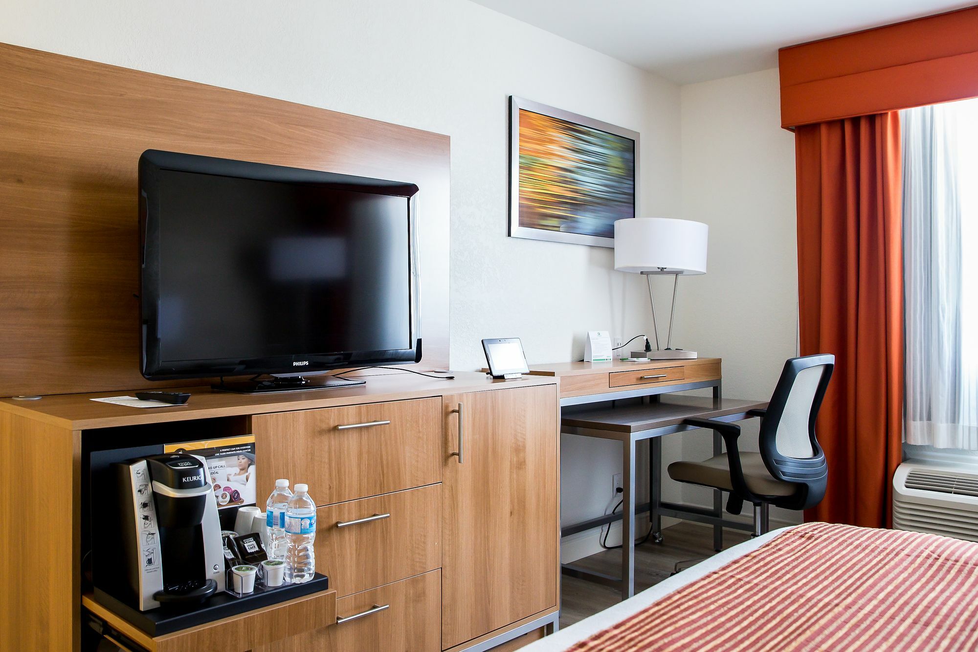 Doubletree By Hilton Kitchener Hotel Exterior photo